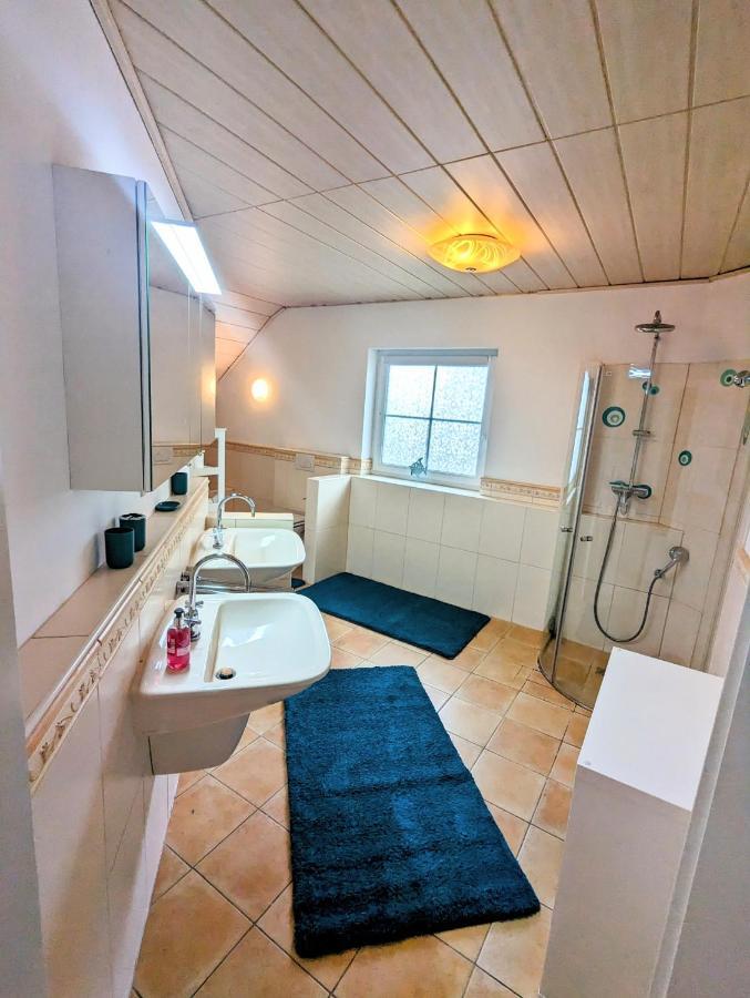 Grosse Schoenheit Mit Panoramablick Euskirchen Dış mekan fotoğraf